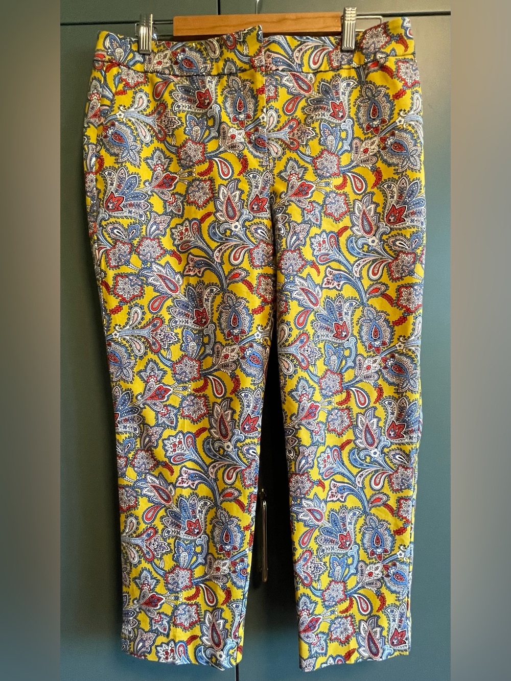 Boden Yellow Paisley Cropped Stretch Chinos